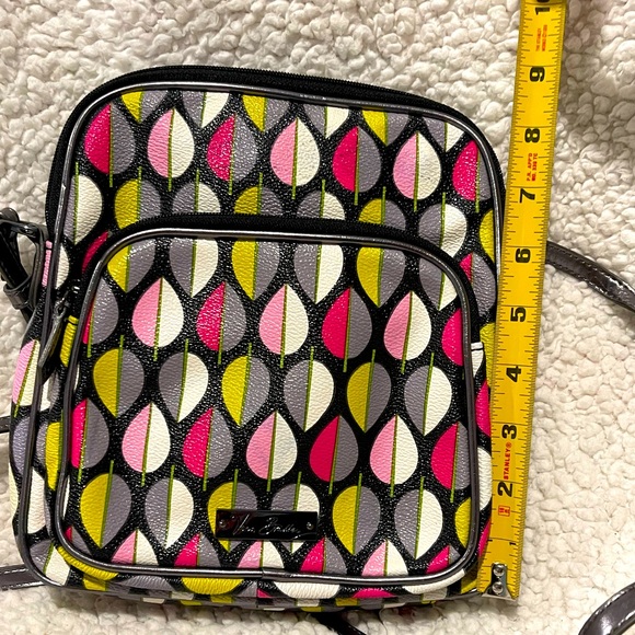 Vera Bradley leaf pattern multicolor cross body with matching wallet - Picture 7 of 7